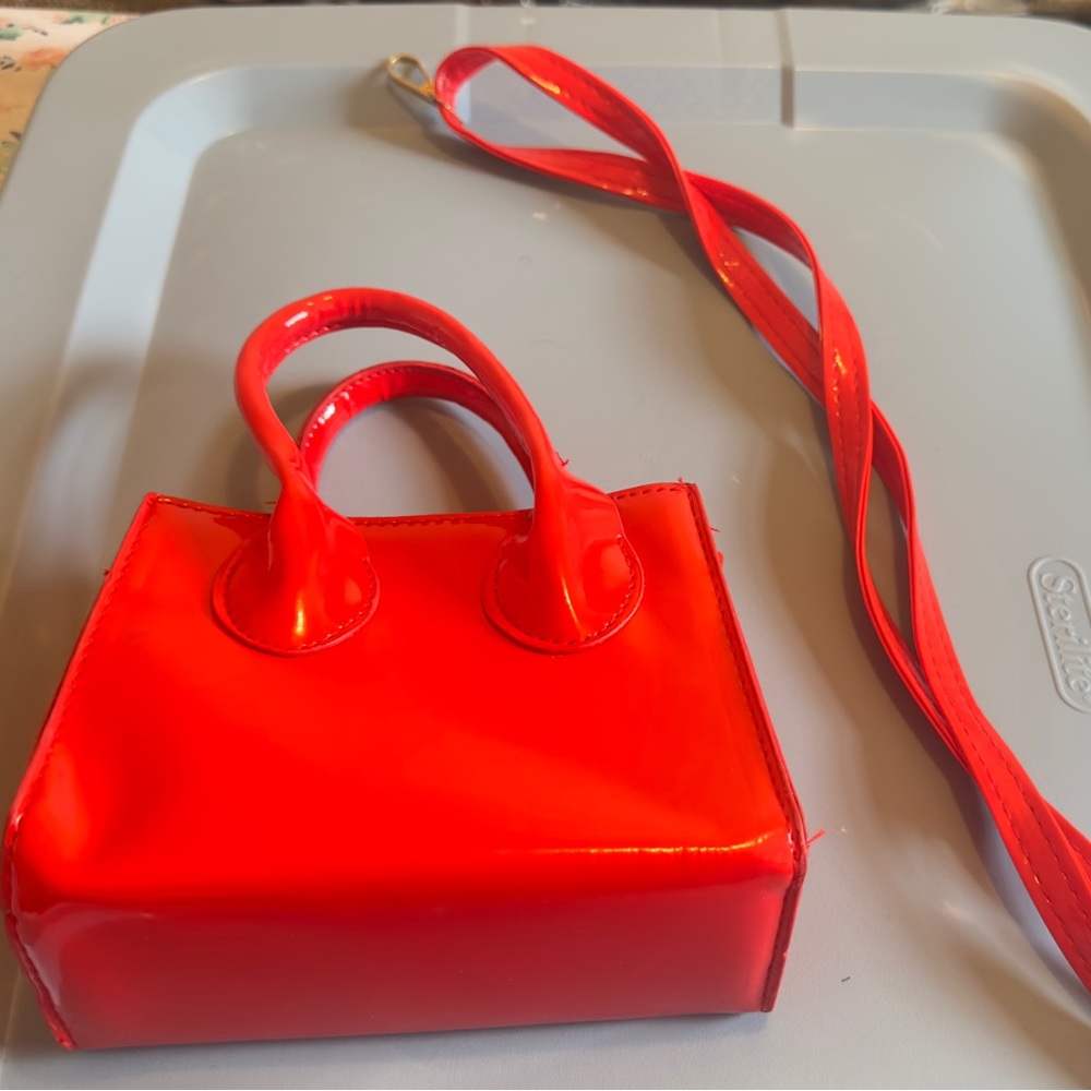 Red Crossbody ( tote)
